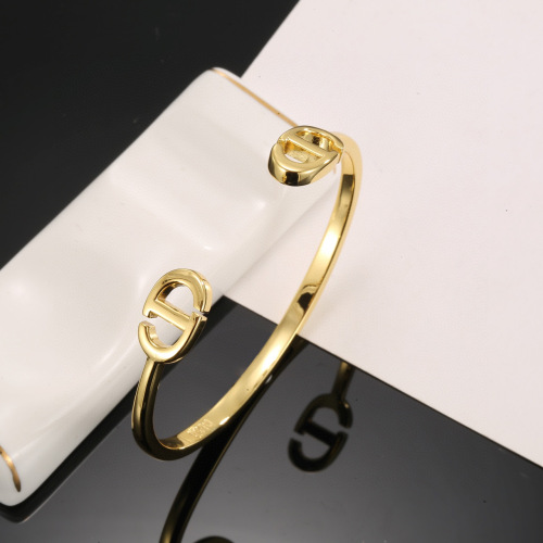 Dior New Fashion Simple Open Bracelet