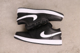 Air Jordan 1 Low Retro Black White Basketball Shoes Unisex Versatile Sneakers
