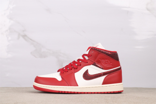 Air Jordan 1 Mid Retro White and Red Basketball Shoes Unisex Sneaker
