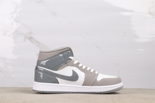 Air Jordan 1 Retro Mid Lacquer Gray Basketball Shoes Men Sneakers