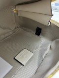 Gucci Classic GG Handbag Crossbody Bag Size: 17x15x9 CM