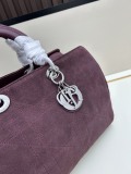 Dior New Classic Letter Diamond Grid Leather Handbag Size: 34x19x23 CM