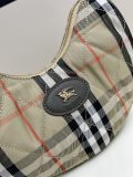 Burberry New Classic Versatile Plaid Shoulder Bag Crossbody Bag Size: 23.5 x7x18 CM