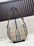 Burberry New Classic Versatile Plaid Shoulder Bag Crossbody Bag Size: 23.5 x7x18 CM
