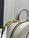 Gucci Classic GG Handbag Crossbody Bag Size: 17x15x9 CM