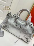 Balenciaga New Fashion Versatile Handbag Motorcycle Bag Size: 33x21x13.5 CM