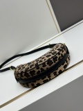 Prada New Fashion Leopard print Underarm Bag Crossbody Bag Size: 23x14x6 CM