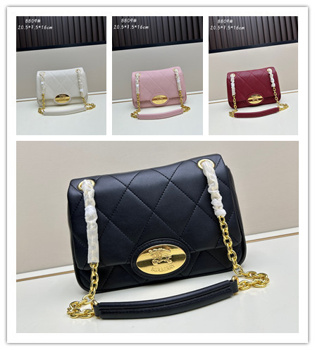 Burberry New Classic Horse Leather Chain Shoulder Bag Crossbody Bag Size: 20.5 x 7.5x 16 CM