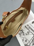 Gucci Classic Fashion Shoulder Bag Size: 19x27.5x4 CM