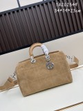 Dior New Classic Letter Diamond Grid Leather Handbag Size: 34x19x23 CM