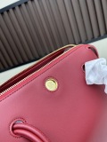 Loewe New Fashion Leather Handbag Size: 23.5 x 10 x 19 CM