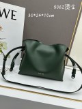 Loewe New Fashion Leather Lucky Bag Single Shoulder Crossbody Bag Size: 30x24.5x10.5 CM