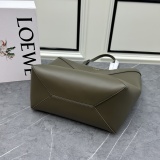 Loewe New Fashion Foldable Leather Handbag Crossbody Bag Size: 25.5x14.5x31.5 CM