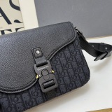 Dior New Classic Saddle Flip Messenger Bag Crossbody Bag Size: 23 x 17 x6 CM