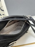 Loewe New Fashion Matte Leather Handbag Crossbody Bag Size: 24x16.5x10.5 CM