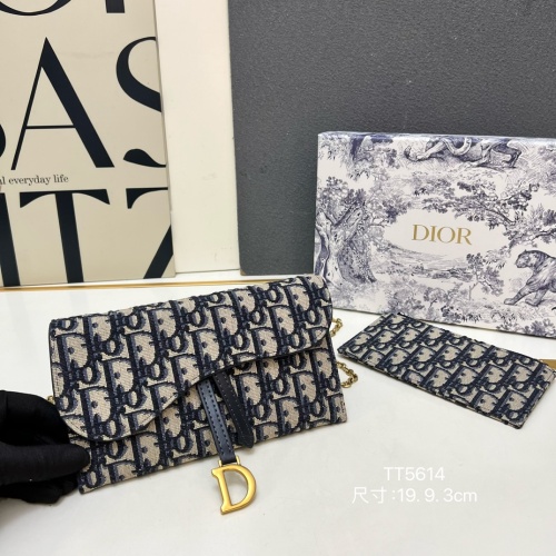 Dior New Classic Logo Printed Flip Chain Crossbody Bag Size: 19 x 9 x 3 CM