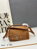 Loewe New Fashion Matte Leather Handbag Crossbody Bag Size: 24x16.5x10.5 CM