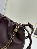Loewe Fashion Wrinkle Knot Sheepskin Chain Shoulder Bag Crossbody Bag Size: 30 x 10.5 x 20 CM