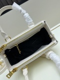 Prada New Classic Triangle Logo Handbag Diagonal Cross Bag Size: 20x15x9.5 CM