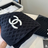 Chanel New Autumn/Winter Warm Cashmere Scarf and Hat Set