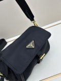 Prada New Classic Triangle Logo Nylon Journalist Bag Diagonal Span Bag