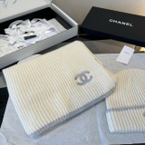 Chanel New Couple Fashion Warm Cashmere Scarf Hat Set