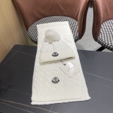 Moncler Fashion Warm Fox Hair Ball Hat Scarf Set