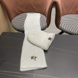 Dior Couple Fashion Versatile Knitted Hat Scarf Set