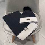 Dior Fashion Versatile Fox Wool Ball Cashmere Hat and Scarf Set