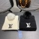 Louis Vuitton Couple Fashion Wool Scarf Hat Set