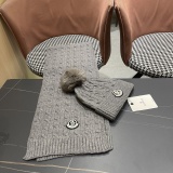 Moncler Fashion Warm Fox Hair Ball Hat Scarf Set