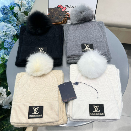 Louis Vuitton New Couple Fashion Versatile Fox Wool Ball Wool Hat Scarf Set