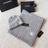 Chanel New Classic Versatile Embroidered Logo Knitted Hat Scarf Set