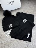 Loewe New Couple Fashion Versatile Ball Hat Scarf Set