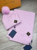 Louis Vuitton New Couple Fashion Versatile Ball Hat Scarf Set