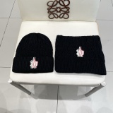 Moncler New Couple Classic Versatile Wool Hat Scarf Set