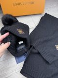 Louis Vuitton New Couple Fashion Versatile Ball Hat Scarf Set