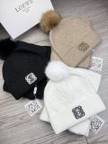Loewe New Couple Fashion Versatile Ball Hat Scarf Set