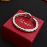 Cartier New Couple Fashion Diamond Inlaid Snakehead Bracelet