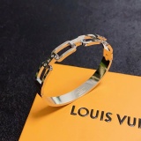 Louis Vuitton New Clover Logo Tank Interlocking Hollow Bracelet