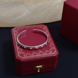 Cartier New Couple Classic Fashion Diamond Bracelet