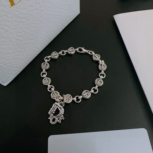 Dior New Fashion CD Alphabet Punk Vintage Silver Bracelet