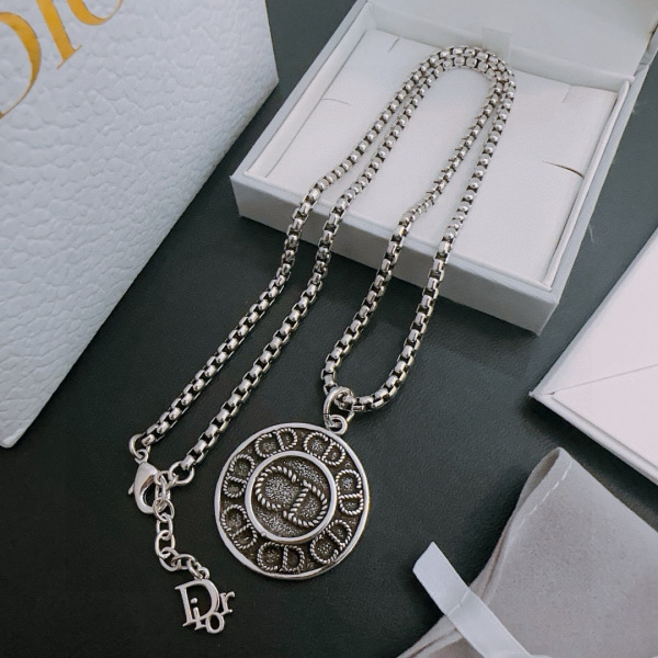 Dior New Couple Fashion Logo Pendant Punk Retro Silver Necklace 60cm