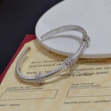 Cartier New Couple Classic Fashion Diamond Bracelet