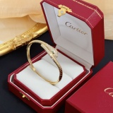 Cartier New Couple Fashion Diamond Inlaid Snakehead Bracelet