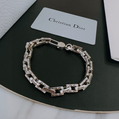 Dior New Couple Fashion Versatile Punk Retro Silver Bracelet