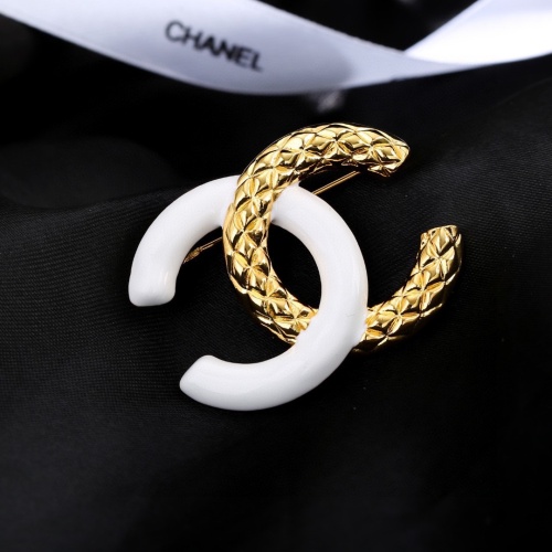 Chanel New Fashion Double C Brooch
