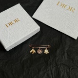 Dior Fashion Retro Versatile Brooch