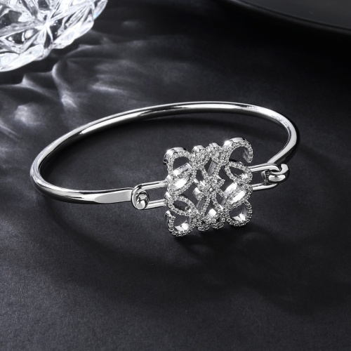 Loewe New Fashion Versatile Full Diamond Logo Bracelet