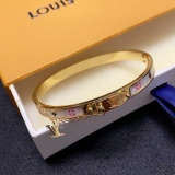 Louis Vuitton Classic White Beimu Hanging Chain Bracelet